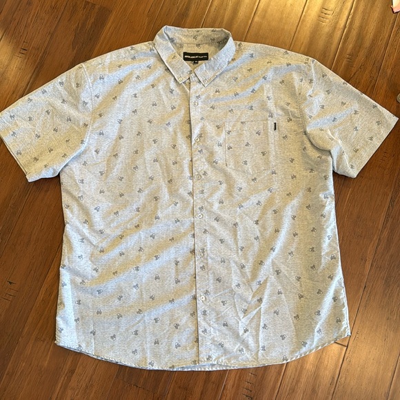 Molokai Surf Co. Skull & Crossbones Button-down Short Sleeved Shirt. 3XL - Picture 1 of 2